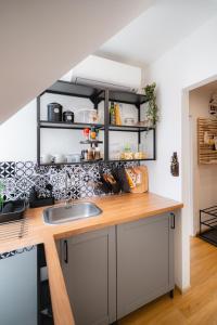 The Square & Cozy apartment