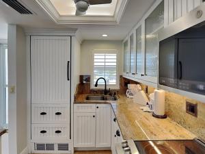 Pointe South 505