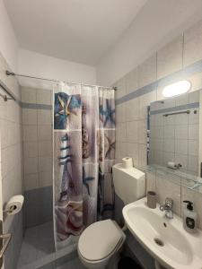 Anna Summer Rooms
