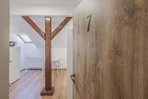 Flat Near Prague Castle Stylish & Prime Location 7