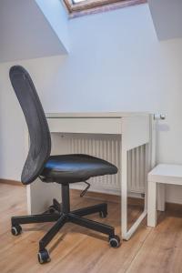 Flat Near Prague Castle Stylish & Prime Location 6