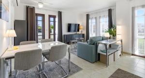 Gorgeous Modern Apartment PA11 Callysta Great Views Communal Pool Aphrodite Hills