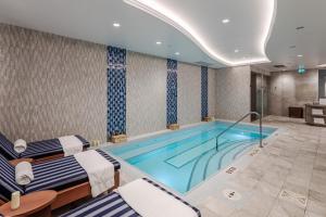 124 on Queen Hotel & Spa