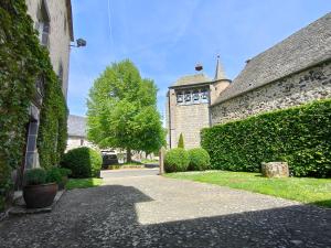 3 chambres dhôtes, Besson, à Lieutadès en Aubrac
