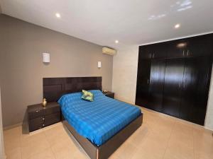 Apartment in Marrakech, with swimming pool and garden