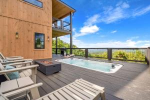 Mountain Views with Swim Spa EV and Dog Friendly