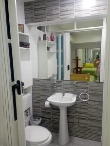 Spacious apt Perfect for Families 2nd Floor