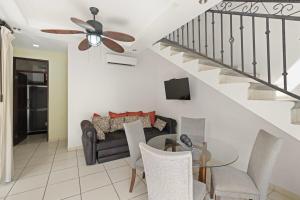Tropical Retreat for 7 Near Coco Beach Pool Gated Community