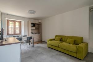 Cà Maira Dronero Two-room apartment with Netflix & Wi-Fi