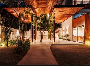 Beautiful and Bright studio close to the sea