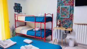 Miu B&B , Ciampino , Villa con Piscina e Parcheggio Privato