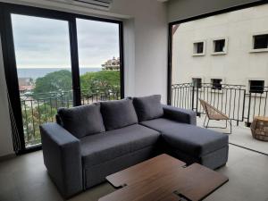 Fantastic location, 1 bedroom apartment 402