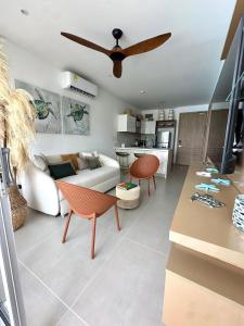 Beautiful apartment overlooking Kristal Bay