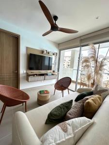 Beautiful apartment overlooking Kristal Bay