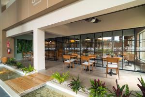 Oceanfront Paradise Beach Resort Escape