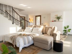Beatrice - Regal Residence