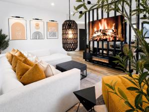 Masion Élan Buckhead With King Bed, Keyless Entry and Free Parking