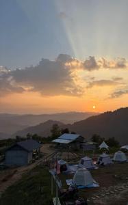 Nongkhiaw Camping 360 c top mountain view
