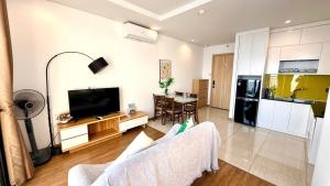 Thủy Hạ Long Homestay
