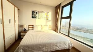 Thủy Hạ Long Homestay
