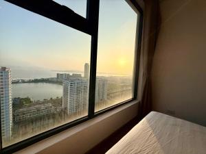 Thủy Hạ Long Homestay