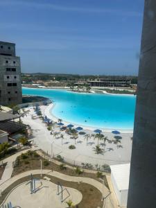 Beautiful apartment overlooking Kristal Bay