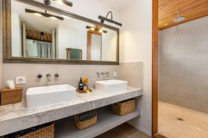 Villa Santhira 3BR Pool Villa Near Eat Street