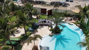 Chons Dock Homestay & House Lease - Outdoor Pool & Chill Vibes