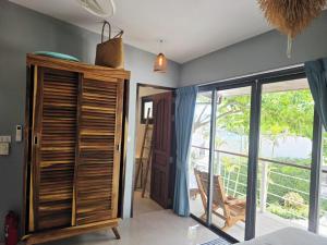 Villa 8 Stylish 3-Story Pool Villa in Plai Laem