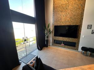 Altto View