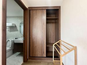Quiet 2-bedroom apartment with tree view in Chiang Mai