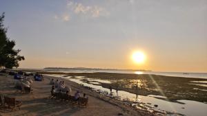 Bintang Beach 2 Bungalow