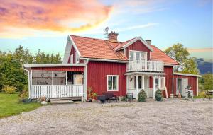Lovely Home In Gamleby With Wifi