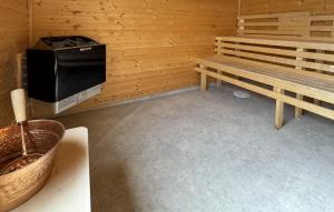 Nice Home In Årjäng With Sauna