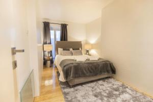 LovelyStay - Liberdade Unique Style!