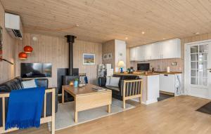 4 Bedroom Gorgeous Home In Juelsminde