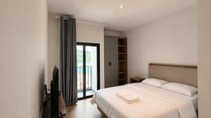 SleepRest Azure Suites