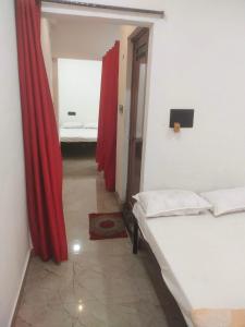 Maa yatri niwas home stay ujjain