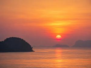 Reen Run Sunset Private Pool Villa