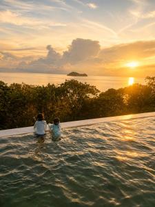 Reen Run Sunset Private Pool Villa