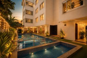 HUE GUH The Porto Candolim