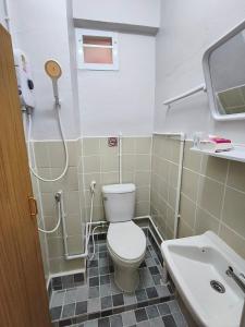 9TY hotel (ninety hotel)
