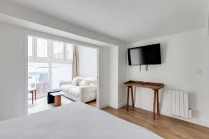 Parisian Duplex 1BR 6P - in the heart of the Marais
