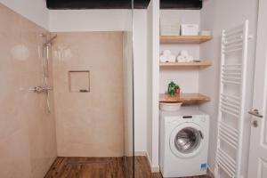 Apartment A&E 