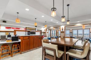 Hampton Inn Duluth-Canal Park