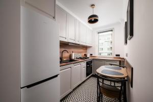 Ochota Classy Apartment by BookingHost