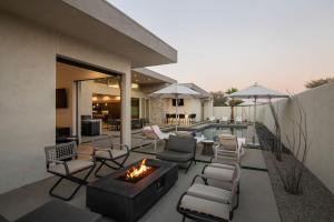 Cobalt @ Elemento49 - Pool Spa - Sleeps 16