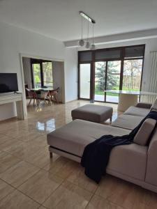 Spacious Private Villa in Gated Community Lazu Constanța 210 mp Garden and Parking
