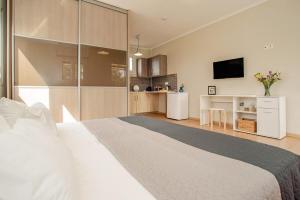 Kouris Family Studio