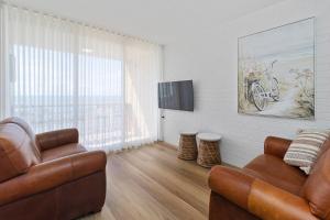 Shemara 7 - Ocean Views on the Alex Bluff